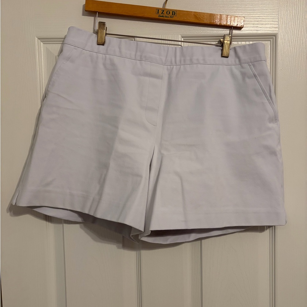 Spanx Classic Women's White Stretch Shorts
